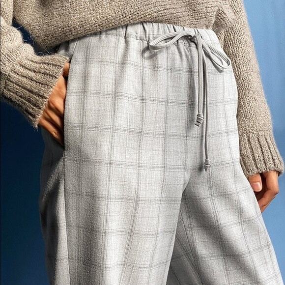 Aritzia Babaton Womens size Small Jimmy Pants Mid-rise Twill Trousers Light Gray - Picture 2 of 9